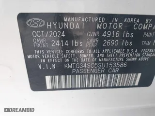 2025 Genesis G70 2.5T with VIN KMTG34SC5SU153586, listed as a IAAI auction lot 41812509 with 7,542 mi miles. Bid and sale history available at carsss.com. Image 9.