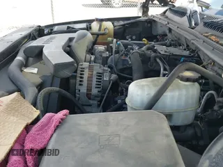 2004 Chevrolet Tahoe LT с VIN 1GNEK13Z84J100340, выставлен на аукционе IAAI как лот 42620217 с пробегом 187 788 миль миль и . История ставок и продаж доступна на DreamBid. Изображение 12.