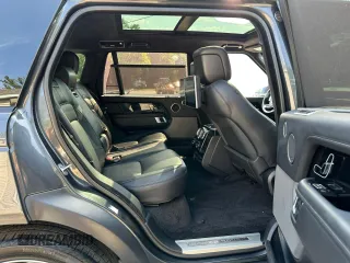 2019 Land Rover Range Rover with VIN SALGS5RE9KA528226, listed as a Copart auction lot 60043915 with 98,488 mi miles and Clean title. Bid and sale history available at DreamBid. Image 5.