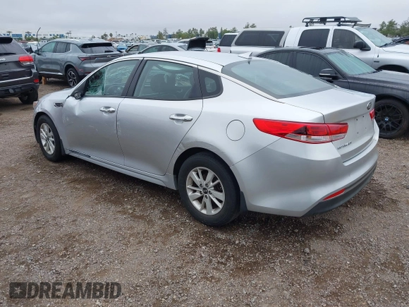 2017 Kia Optima LX z VIN 5XXGT4L31HG175841, wystawiony jako IAAI lot #42403874 z przebiegiem 94 269 mil mil oraz . Historia ofert i sprzedaży dostępna na DreamBid. Obrazek 3.