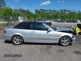 2002 BMW 3 Series 325Ci with VIN WBABS33492PG86813, listed as a IAAI auction lot 42074468 with 136,299 mi miles and . Bid and sale history available at DreamBid. Image 14.
