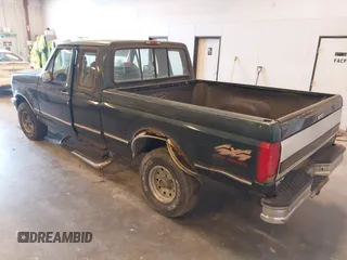 1994 Ford F-150 with VIN 1FTEX14H1RKA60071, listed as a IAAI auction lot 41887754 with 160,447 mi miles. Bid and sale history available at carsss.com. Image 3.