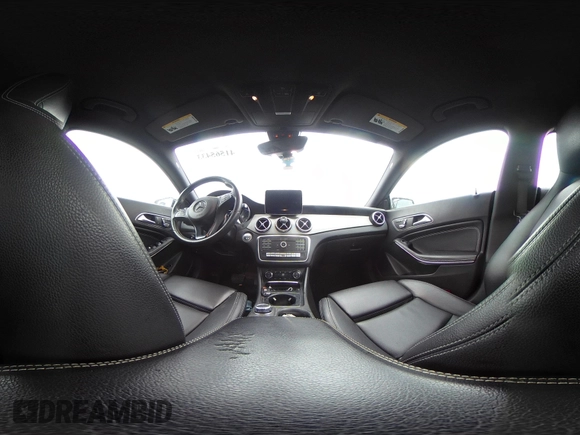 2018 Mercedes-Benz CLA 250 with VIN WDDSJ4GB2JN684614, listed as a IAAI auction lot 41565433 with 121,989 mi miles and . Bid and sale history available at DreamBid. Image 18.