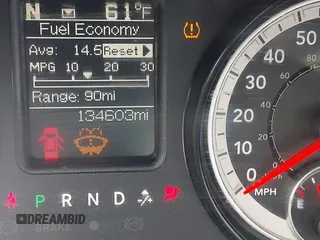 2016 Ram 1500 Outdoorsman z VIN 1C6RR7GT9GS327847, wystawiony jako IAAI lot #41823824 z przebiegiem 134 603 mil mil oraz . Historia ofert i sprzedaży dostępna na DreamBid. Obrazek 16.