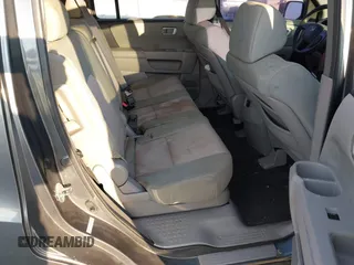 2010 Honda Pilot EX with VIN 5FNYF3H44AB006218, listed as a IAAI auction lot 41649588 with 209,830 mi miles and . Bid and sale history available at carsss.com. Image 8.