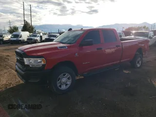 2022 Ram 2500 Tradesman with VIN 3C6UR5HLXNG319256, listed as a Copart auction lot 77614424 with 43,755 mi miles and Salvage title. Bid and sale history available at DreamBid. Image 1.