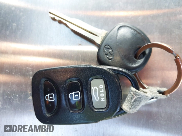2015 Hyundai Elantra SE with VIN 5NPDH4AE1FH649202, listed as a IAAI auction lot 42049345 with 204,736 mi miles and . Bid and sale history available at DreamBid. Image 11.