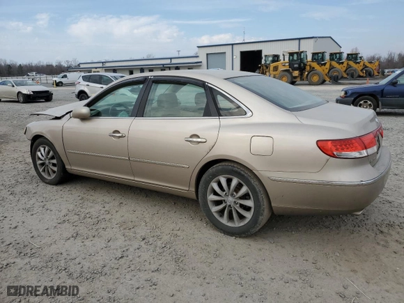 2007 Hyundai Azera SE with VIN KMHFC46F77A161661, listed as a Copart auction lot 47176065 with 230,314 mi miles and Salvage Title. Bid and sale history available at carsss.com. Image 2.