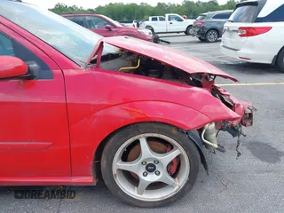 2002 Ford Focus SVT with VIN 3FAHP39572R219187, listed as a IAAI auction lot 42082253 with Not Provided miles and . Bid and sale history available at carsss.com. Image 15.