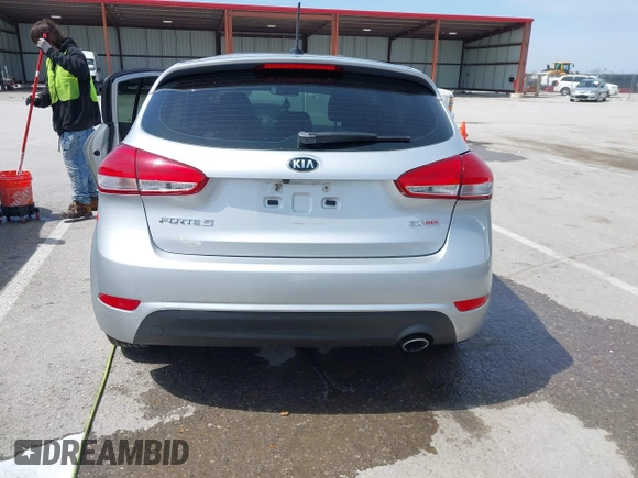 2015 Kia Forte EX with VIN KNAFX5A89F5371559, listed as a IAAI auction lot 41922050 with Not Provided miles and . Bid and sale history available at DreamBid. Image 15.