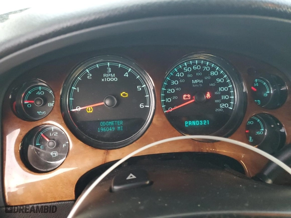 2008 Chevrolet Avalanche LS with VIN 3GNFK12358G172847, listed as a Copart auction lot 43667645 with 196,049 mi miles and Clean Title. Bid and sale history available at carsss.com. Image 9.