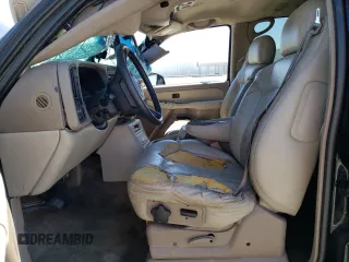 2002 Chevrolet Tahoe LT z VIN 1GNEK13T42R152851, wystawiony jako Copart lot #67958403 z przebiegiem 257 989 mil mil oraz Szkoda całkowita • Salvage title. Historia ofert i sprzedaży dostępna na DreamBid. Obrazek 7.