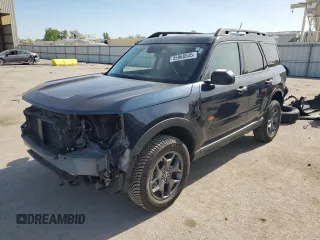 2021 Ford Bronco Sport Badlands z VIN 3FMCR9D91MRA61701, wystawiony jako Copart lot #55968545 z przebiegiem 32 770 mil mil oraz Szkoda całkowita • Salvage title. Historia ofert i sprzedaży dostępna na DreamBid. Obrazek 1.