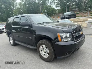 2012 Chevrolet Tahoe LT z VIN 1GNSKBE08CR144104, wystawiony jako Copart lot #60279875 z przebiegiem 198 747 mil mil oraz Czysty tytuł • Clean title. Historia ofert i sprzedaży dostępna na DreamBid. Obrazek 1.