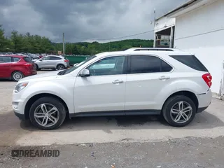2017 Chevrolet Equinox Premier z VIN 2GNFLGEK9H6229047, wystawiony jako IAAI lot #42330100 z przebiegiem 86 096 mil mil oraz . Historia ofert i sprzedaży dostępna na DreamBid. Obrazek 14.
