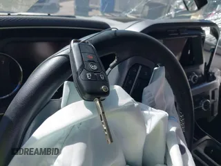 2023 Ford F-150 XL с VIN 1FTEW1EP4PFA04608, выставлен на аукционе IAAI как лот 40176213 с пробегом 80 374 миль миль и . История ставок и продаж доступна на DreamBid. Изображение 11.