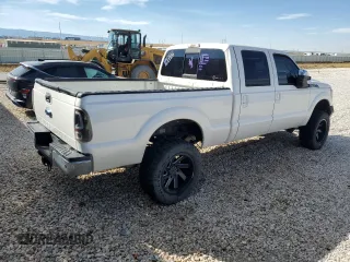 2013 Ford F-350 Platinum z VIN 1FT8W3BT9DEB74491, wystawiony jako Copart lot #73732704 z przebiegiem 142 642 mil mil oraz Czysty tytuł • Clean title. Historia ofert i sprzedaży dostępna na DreamBid. Obrazek 3.