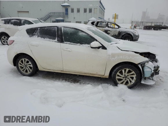 2013 Mazda 3 GX with VIN JM1BL1KF5D1803779, listed as a Copart auction lot 42116345 with 252,558 mi miles and Salvage Title. Bid and sale history available at carsss.com. Image 4.