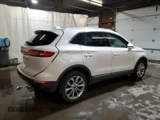 2019 Lincoln MKC Select z VIN 5LMCJ2D9XKUL26052, wystawiony jako Copart lot #54118395 z przebiegiem 66 335 mil mil oraz Szkoda całkowita • Salvage title. Historia ofert i sprzedaży dostępna na DreamBid. Obrazek 3.