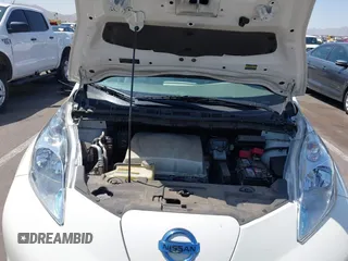 2017 Nissan LEAF SV with VIN 1N4BZ0CP1HC304381, listed as a IAAI auction lot 42532396 with 117,931 mi miles and . Bid and sale history available at DreamBid. Image 10.