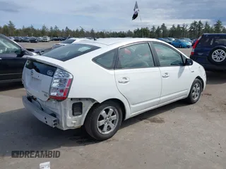 2007 Toyota Prius with VIN JTDKB20U877578334, listed as a IAAI auction lot 41913146 with 195,752 mi miles. Bid and sale history available at carsss.com. Image 4.