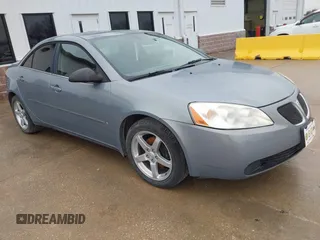 2007 Pontiac G6 with VIN 1G2ZG58N874195871, listed as a IAAI auction lot 41451175 with 199,782 mi miles. Bid and sale history available at carsss.com. Image 1.