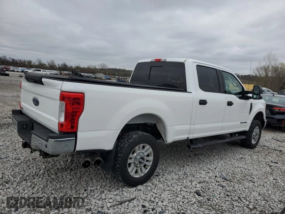 2017 Ford Super Duty F-250 SRW Lariat with VIN 1FT7W2BT9HEB86457, listed as a Copart auction lot 51059605 with 212,962 mi miles and Salvage Title. Bid and sale history available at carsss.com. Image 3.