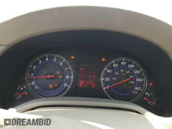 2008 Infiniti G35 Journey with VIN JNKBV61E18M210746, listed as a Copart auction lot 59587985 with 266,221 mi miles and Salvage title. Bid and sale history available at DreamBid. Image 9.
