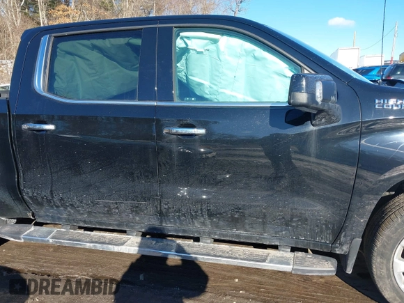 2019 Chevrolet Silverado 1500 High Country with VIN 3GCUYHED5KG176125, listed as a IAAI auction lot 41570074 with 72,801 mi miles. Bid and sale history available at carsss.com. Image 13.