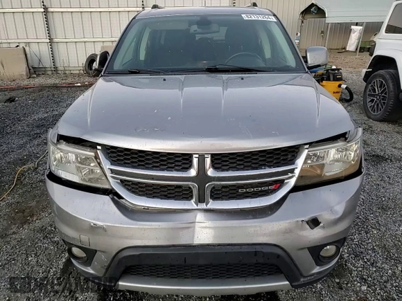 2018 Dodge Journey SXT with VIN 3C4PDDBG0JT536326, listed as a Copart auction lot 82131264 with 78,702 mi miles and Salvage title. Bid and sale history available at DreamBid. Image 12.