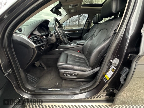 2016 BMW X6 xDrive50i with VIN 5UXKU6C5XG0R34277, listed as a Copart auction lot 48402165 with 103,762 mi miles and Clean Title. Bid and sale history available at carsss.com. Image 11.