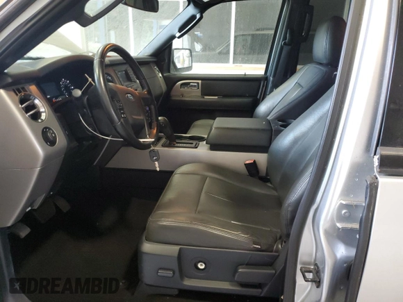 2015 Ford Expedition XLT with VIN 1FMJU1JT1FEF26846, listed as a Copart auction lot 66352175 with 173,260 mi miles and Clean title. Bid and sale history available at DreamBid. Image 7.