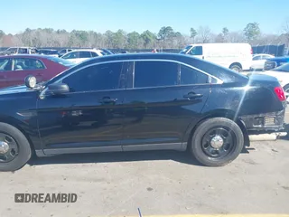 2014 Ford Police Interceptor с VIN 1FAHP2L88EG143746, выставлен на аукционе IAAI как лот 41657116 с пробегом 99 247 миль миль и . История ставок и продаж доступна на DreamBid. Изображение 15.