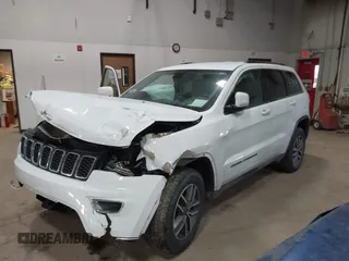 2020 Jeep Grand Cherokee Altitude with VIN 1C4RJFAG9LC344304, listed as a IAAI auction lot 41035821 with 61,723 mi miles and . Bid and sale history available at DreamBid. Image 2.
