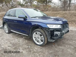 2018 Audi Q5 Premium Plus with VIN WA1BNAFY6J2002090, listed as a IAAI auction lot 41653345 with 127,292 mi miles. Bid and sale history available at carsss.com. Image 1.