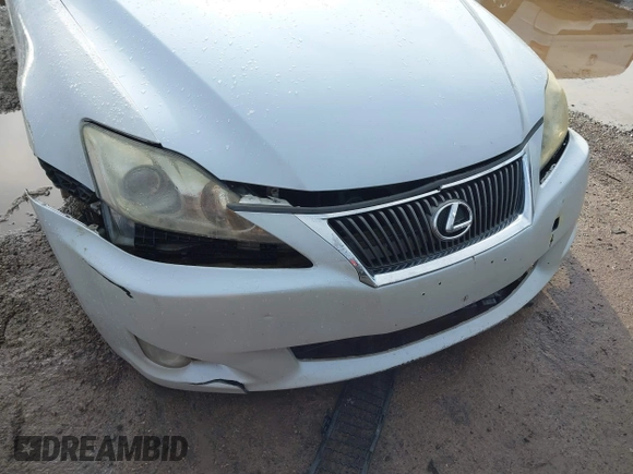 2009 Lexus IS with VIN JTHCK262295032037, listed as a IAAI auction lot 41883903 with 232,757 mi miles. Bid and sale history available at carsss.com. Image 6.