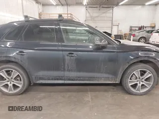 2019 Audi Q5 Premium Plus z VIN WA1BNAFY4K2091062, wystawiony jako IAAI lot #41702189 z przebiegiem 80 905 mil mil oraz . Historia ofert i sprzedaży dostępna na DreamBid. Obrazek 14.