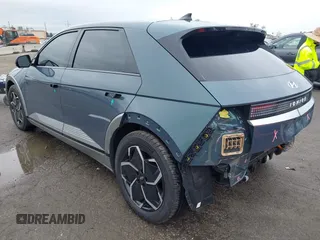 2024 Hyundai Ioniq 5 Limited z VIN KM8KR4DE4RU310424, wystawiony jako IAAI lot #41761478 z przebiegiem 4 027 mil mil oraz . Historia ofert i sprzedaży dostępna na DreamBid. Obrazek 3.