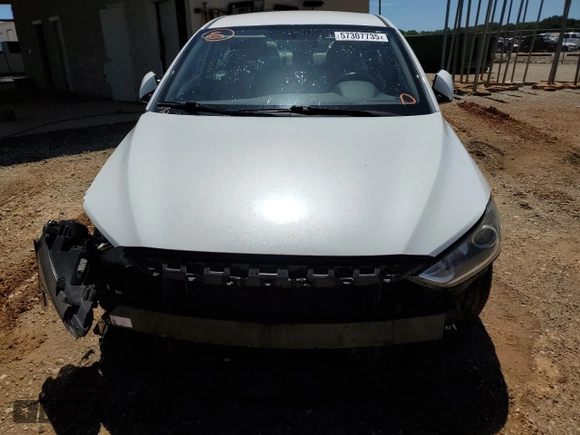 2017 Hyundai Elantra Limited с VIN 5NPD84LF6HH021807, выставлен на аукционе Copart как лот 57307735 с пробегом 87 508 миль миль и Списание • Salvage title. История ставок и продаж доступна на DreamBid. Изображение 5.
