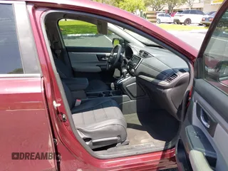 2019 Honda CR-V LX z VIN 2HKRW5H32KH409284, wystawiony jako IAAI lot #42469438 z przebiegiem 143 379 mil mil oraz . Historia ofert i sprzedaży dostępna na DreamBid. Obrazek 5.