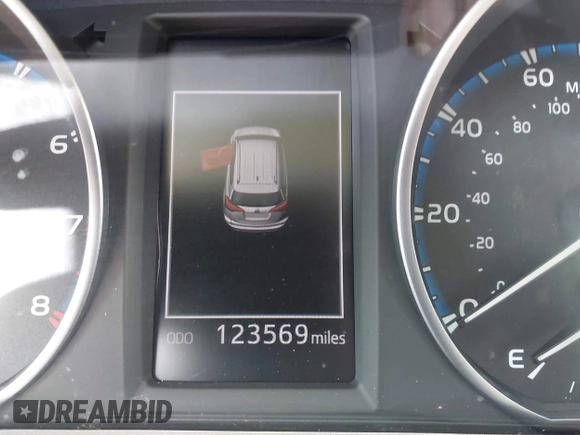 2018 Toyota RAV4 XLE with VIN JTMWFREV9JJ165655, listed as a IAAI auction lot 42138998 with 123,569 mi miles and . Bid and sale history available at carsss.com. Image 15.