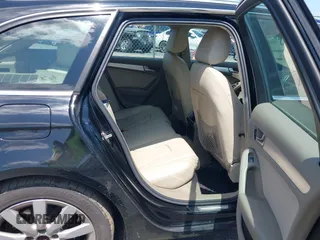 2012 Audi A4 Premium z VIN WAUSFAFL1CA113935, wystawiony jako IAAI lot #42412012 z przebiegiem 212 066 mil mil oraz . Historia ofert i sprzedaży dostępna na DreamBid. Obrazek 8.
