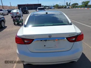 2017 Nissan Maxima SV z VIN 1N4AA6AP8HC446350, wystawiony jako IAAI lot #41852394 z przebiegiem 66 518 mil mil oraz . Historia ofert i sprzedaży dostępna na DreamBid. Obrazek 16.