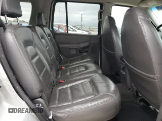 2002 Ford Explorer XLT z VIN 1FMDU63WX2UB87151, wystawiony jako Copart lot #84972404 z przebiegiem 210 571 mil mil oraz Szkoda całkowita • Salvage title. Historia ofert i sprzedaży dostępna na DreamBid. Obrazek 11.