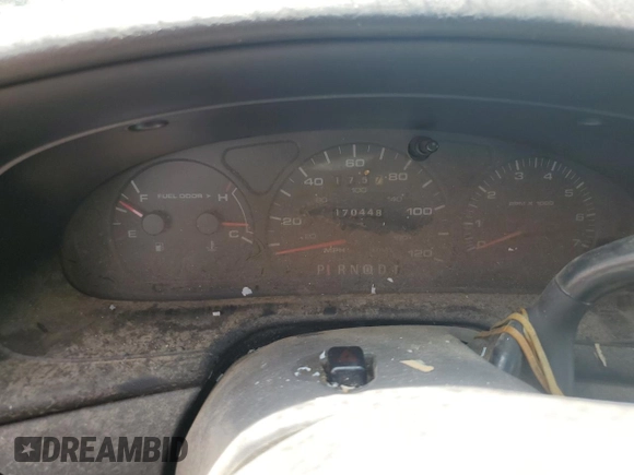 2002 Ford Taurus SES Standard with VIN 1FAFP55UX2A166740, listed as a Copart auction lot 61257665 with 170,448 mi miles and Salvage title. Bid and sale history available at DreamBid. Image 9.