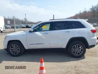2022 Jeep Grand Cherokee WK Limited with VIN 1C4RJFBG8NC111175, listed as a IAAI auction lot 41853291 with 71,032 mi miles. Bid and sale history available at carsss.com. Image 14.