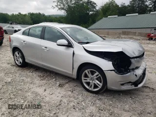 2015 Volvo S60 T5 Premier with VIN YV1612TK7F2366996, listed as a Copart auction lot 59237905 with 95,880 mi miles and Clean title. Bid and sale history available at DreamBid. Image 4.
