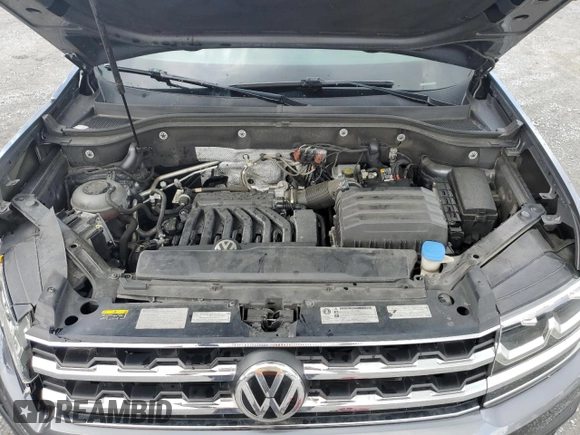 2018 Volkswagen Atlas SEL Premium z VIN 1V2NR2CA0JC537445, wystawiony jako Copart lot #52964215 z przebiegiem 167 988 mil mil oraz Szkoda całkowita • Salvage title. Historia ofert i sprzedaży dostępna na DreamBid. Obrazek 13.