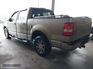 2006 Lincoln Mark LT with VIN 5LTPW16576FJ10505, listed as a IAAI auction lot 41432780 with 312,432 mi miles. Bid and sale history available at carsss.com. Image 3.