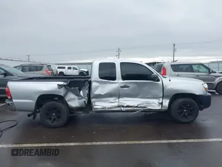 2006 Toyota Tacoma with VIN 5TETX22NX6Z243465, listed as a IAAI auction lot 41980067 with 235,174 mi miles and . Bid and sale history available at DreamBid. Image 13.